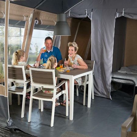 Europe Tents Camping Le Clou Meynard Exteriör bild